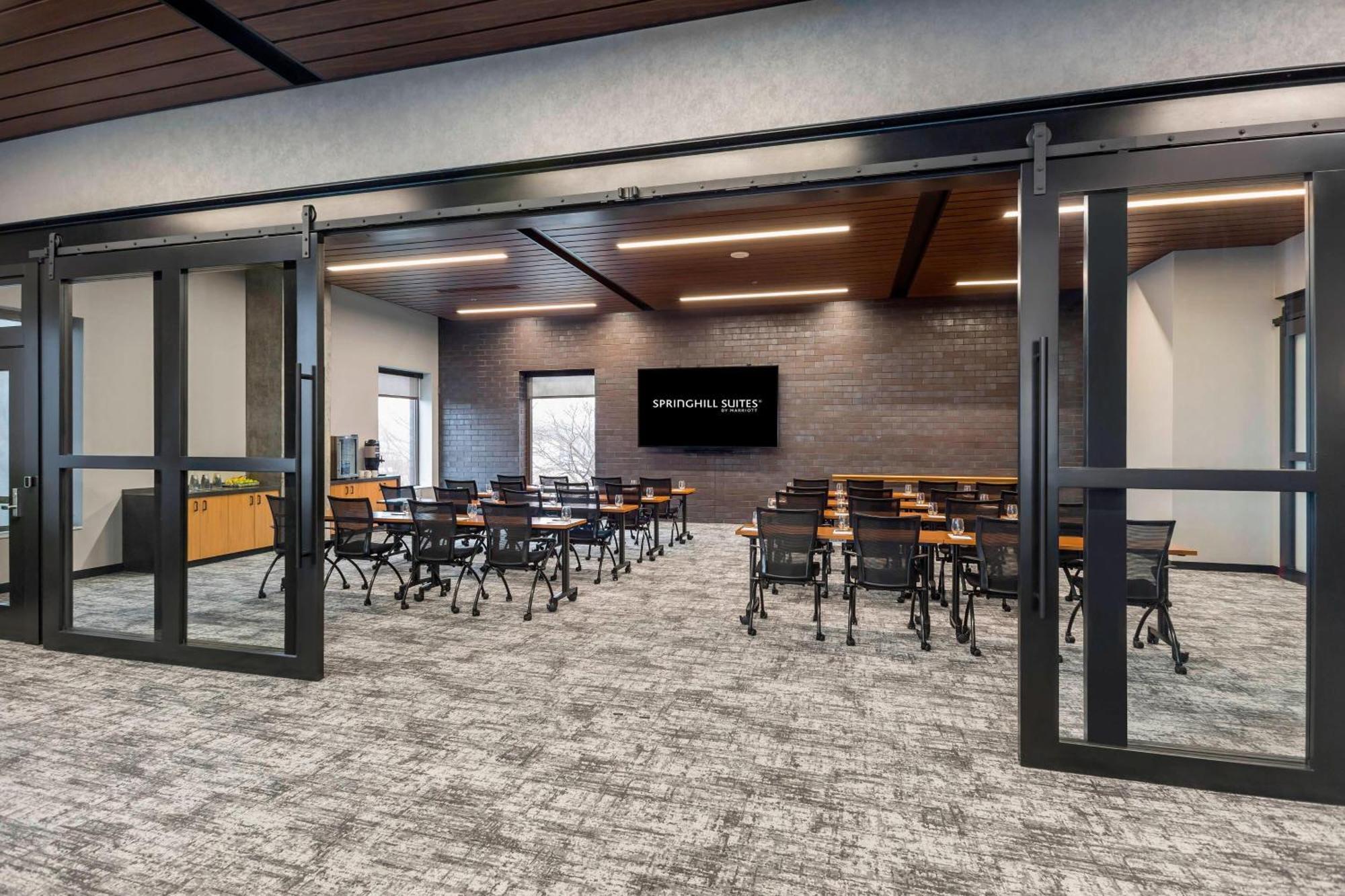Springhill Suites Madison Buitenkant foto